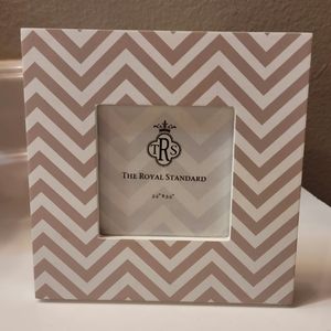 The Royal Standard Chevron Photo Frame